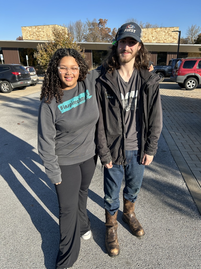 2 EAST student champions in Springdale