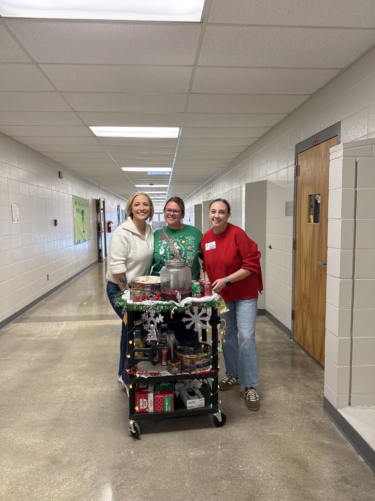 Holly Jolly Trolly Cart