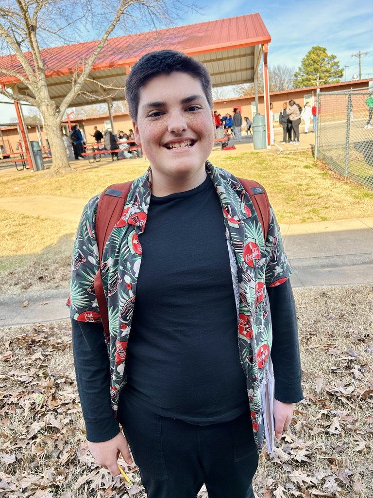 Student during Hawaiian day