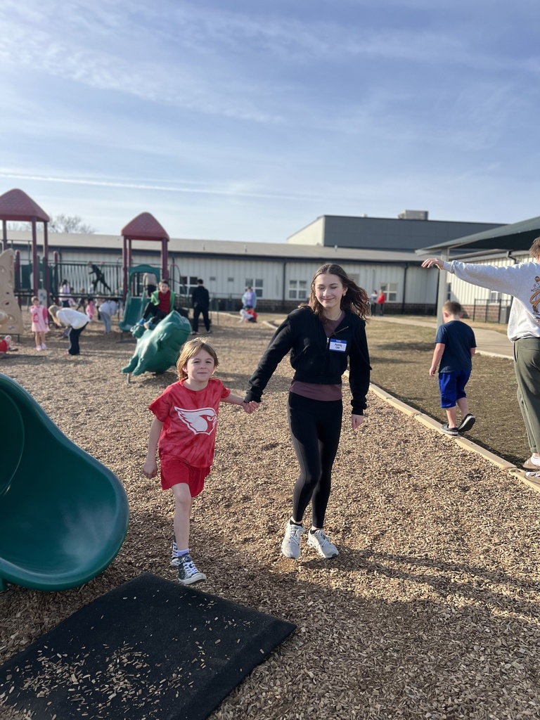 9th Grade Reads at elementary school