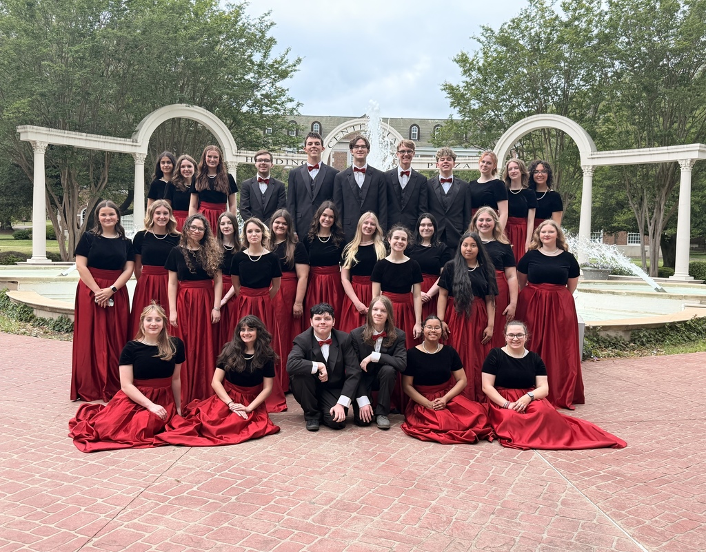 picture of choir students