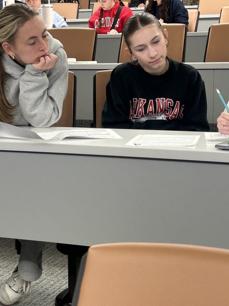 FJHS Students at the UofA campus