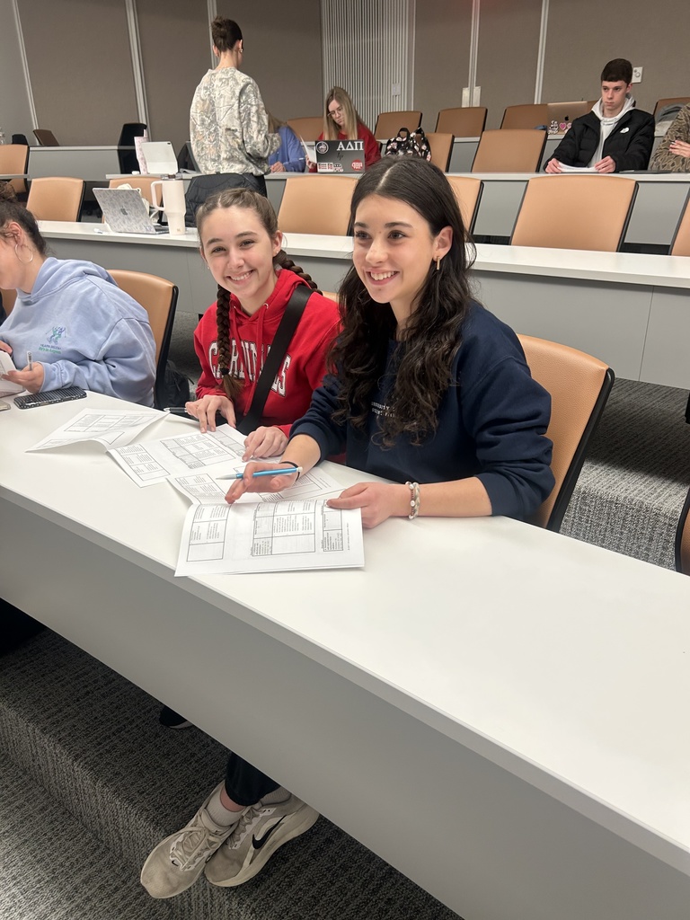 FJHS Students at the UofA campus