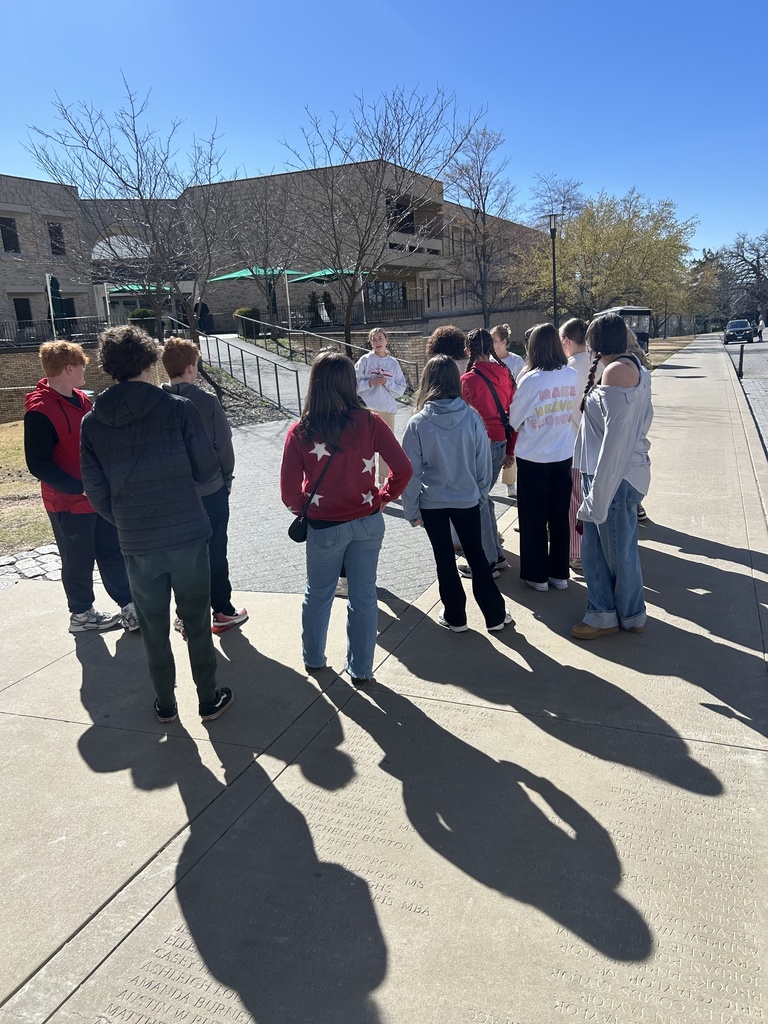FJHS Students at the UofA campus