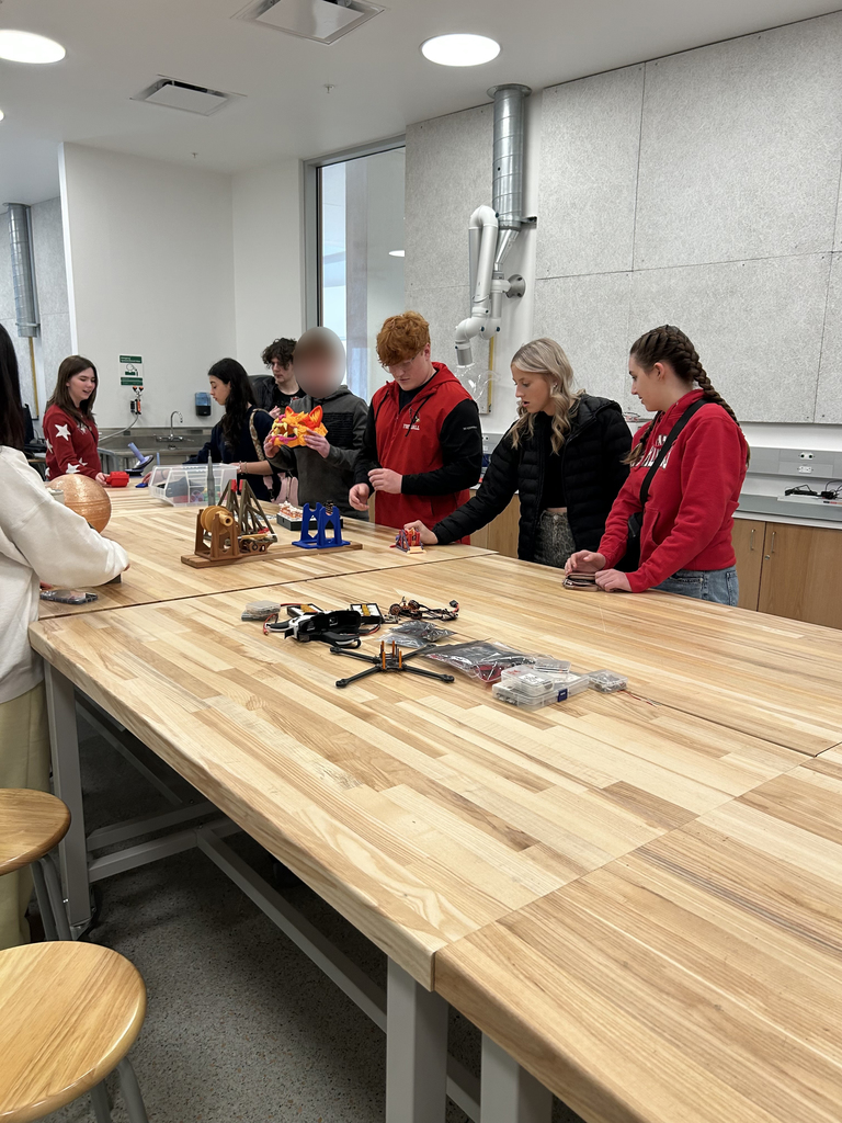FJHS Students at the UofA campus