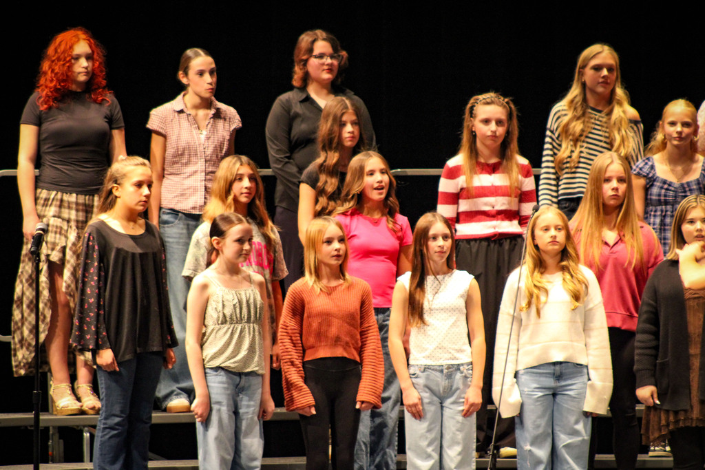FJHS Choir on stage