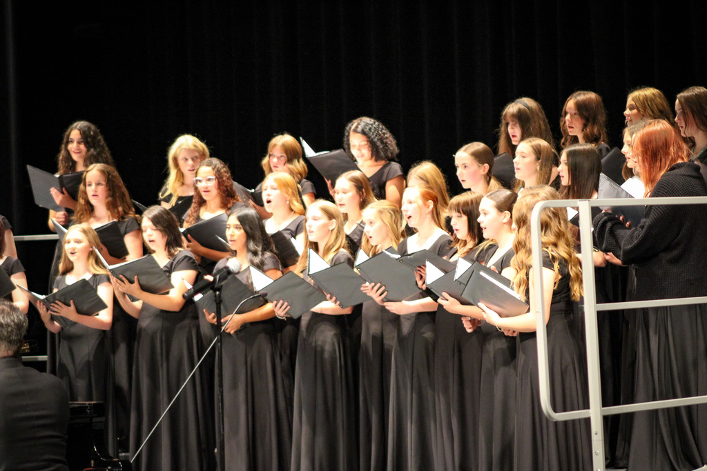 FJHS Choir on stage