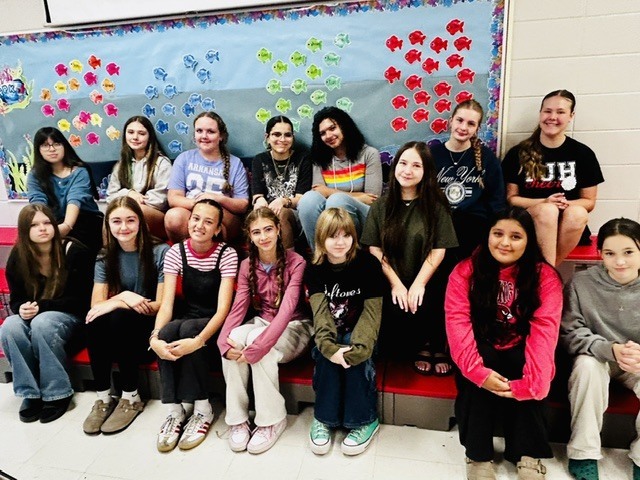 JH Cardinal Ambassadors ready to help with pumpkin painting day