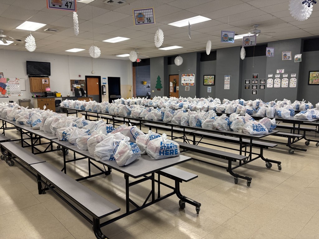 Food bags in the cafeteria