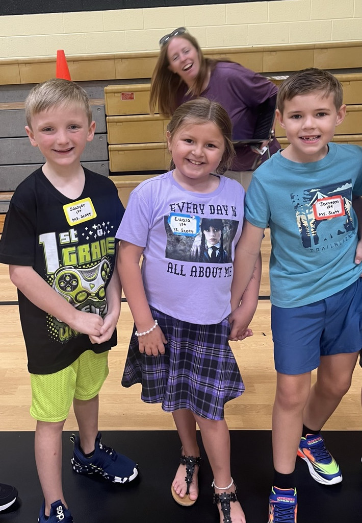 students during the first day of school