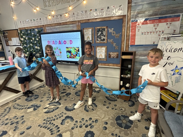 students building paper chain