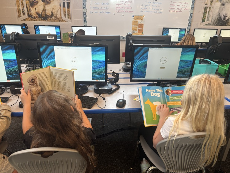 kids reading at computers