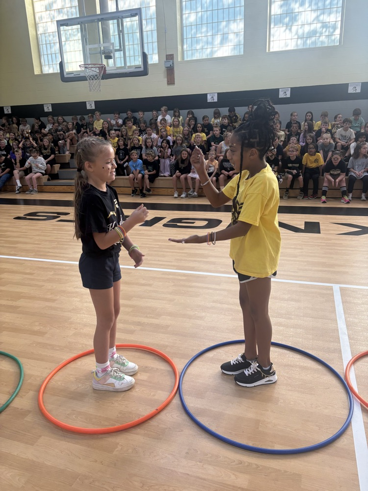 kids playing Rock Paper Scissors Shootout