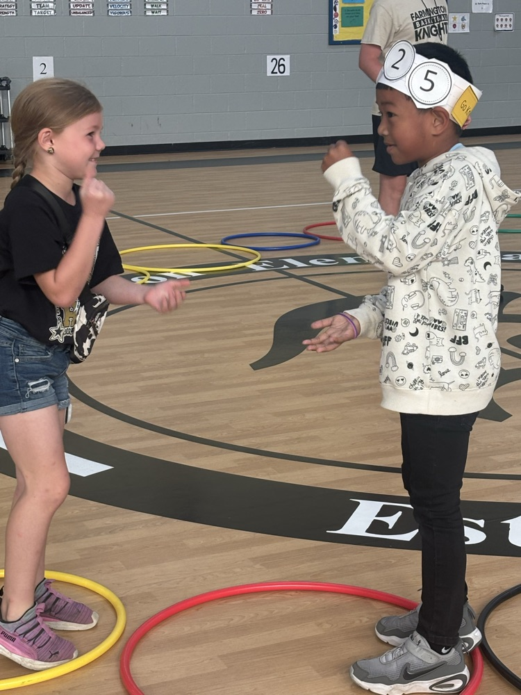 kids playing Rock Paper Scissors Shootout