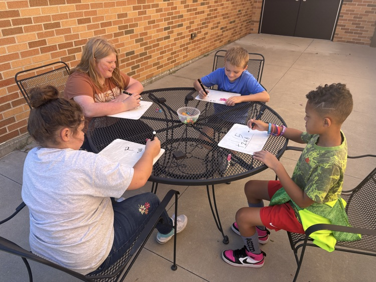 kids working outside