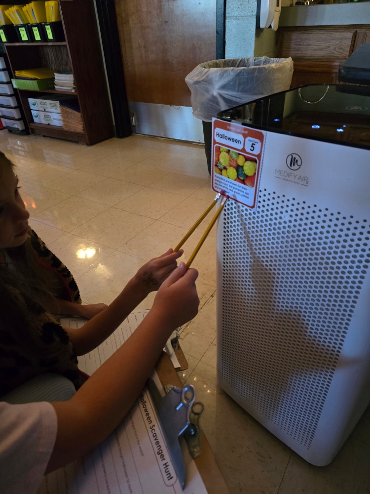 kids working in class