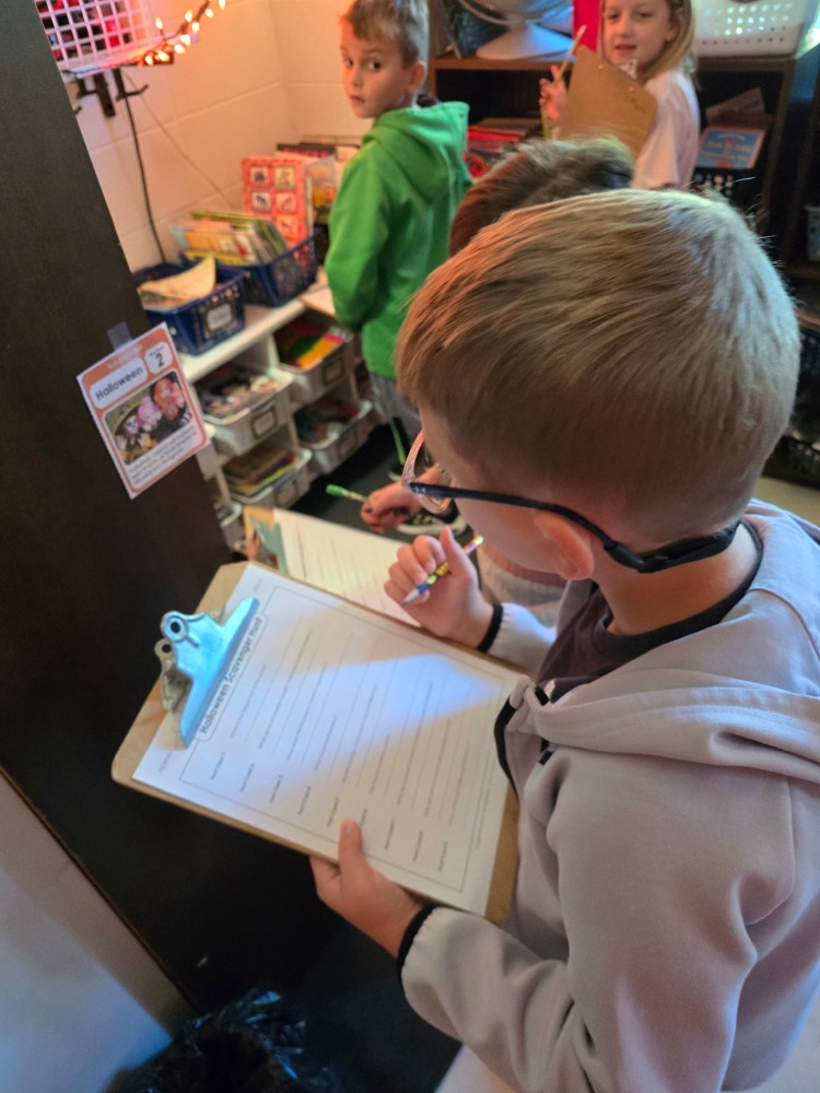 kids working in class