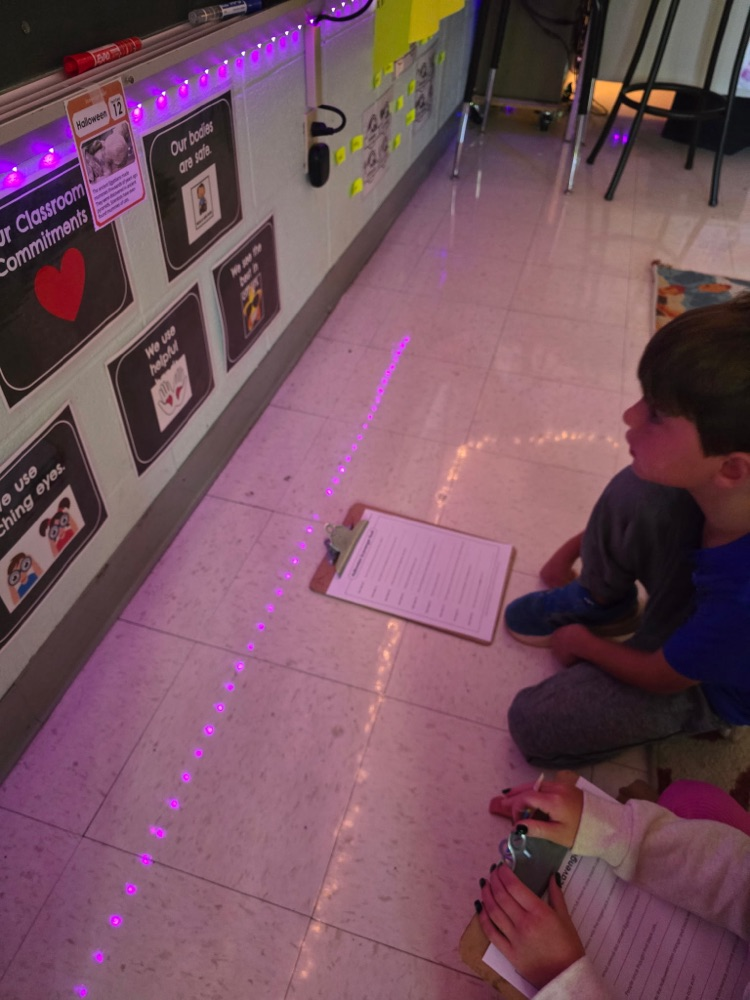 kids working in class