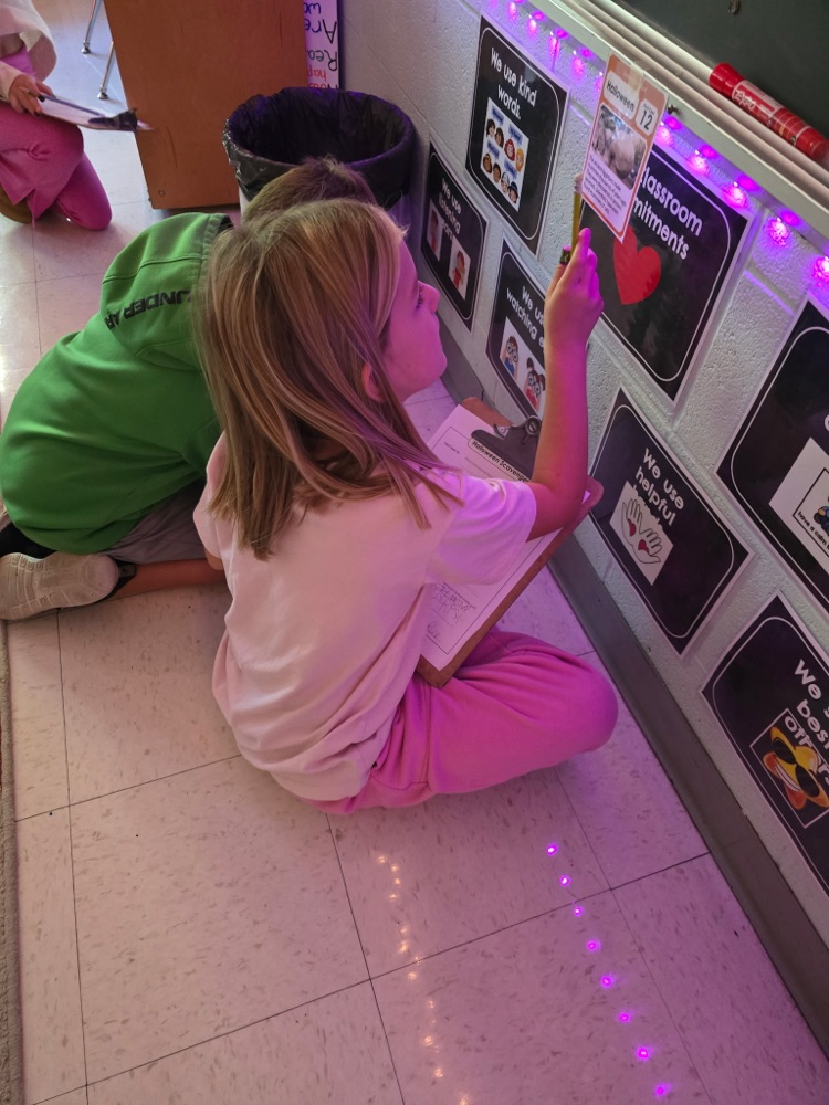 kids working in class