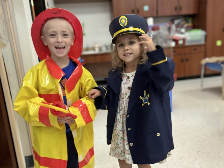 Fall themes and classroom activities 🎃 🍁