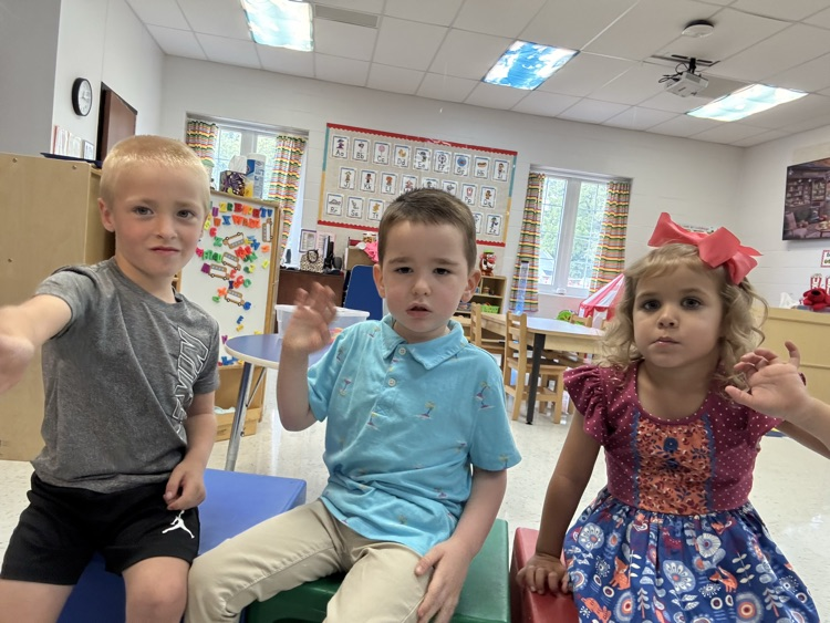 Fall themes and classroom activities 🎃 🍁