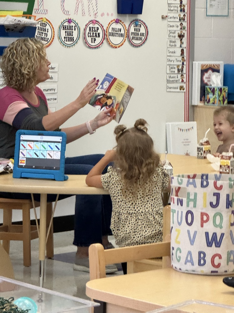 Fall themes and classroom activities 🎃 🍁