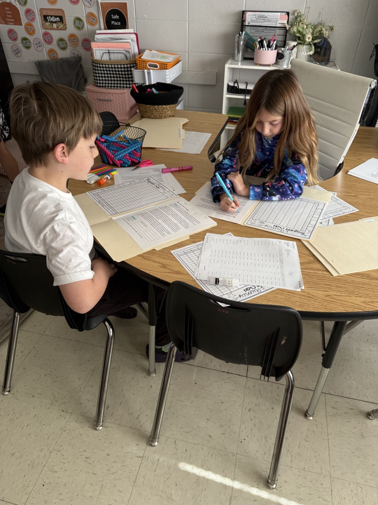 Students in Mrs. Voss’ class are working to track fluency and set goals to improve reading comprehension.