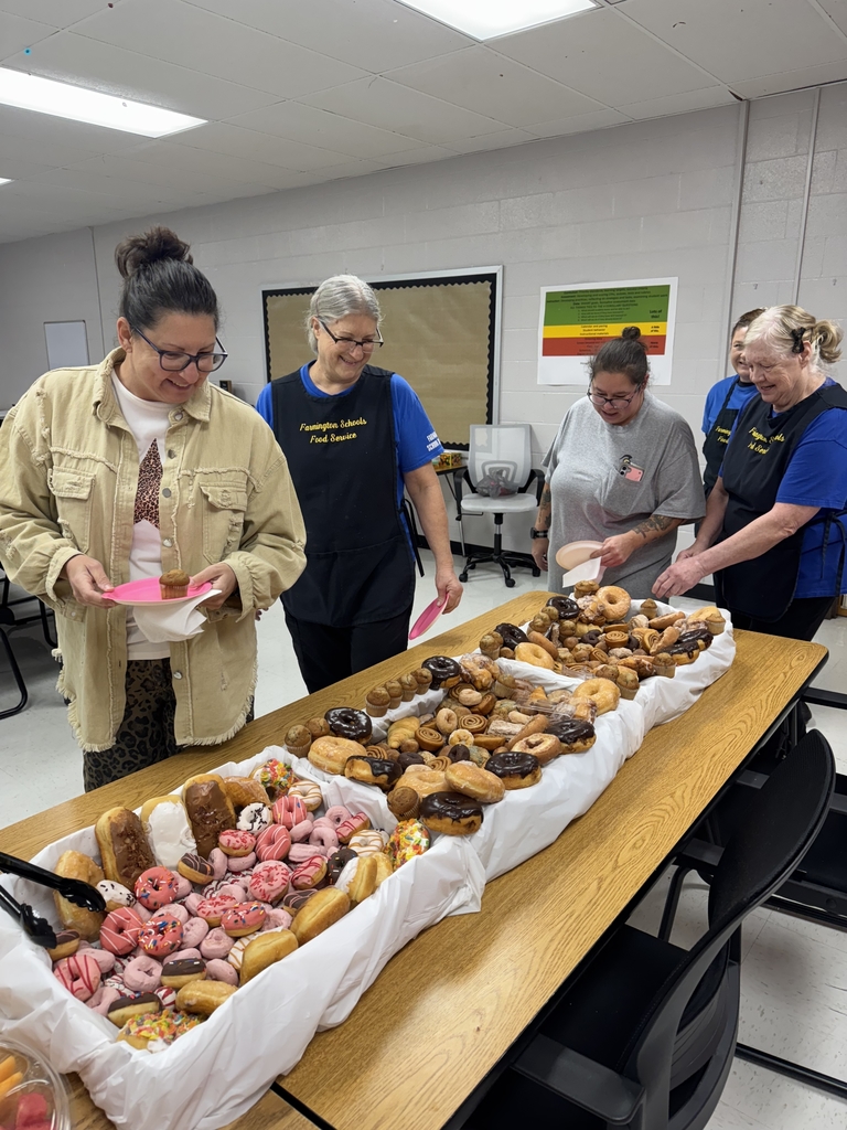Staff breakfast provided by Team Dream parents. 
