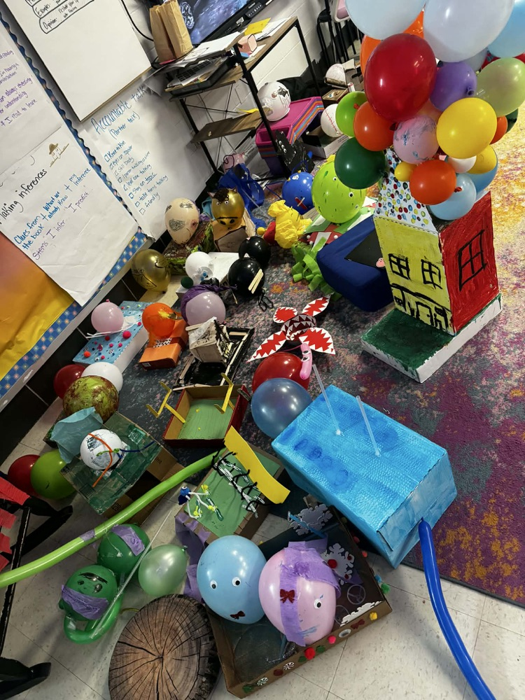 students making balloon projects