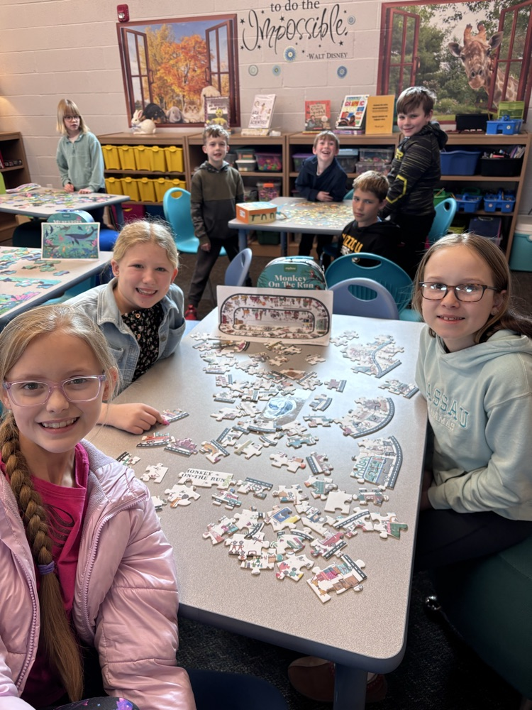 kids doing puzzles