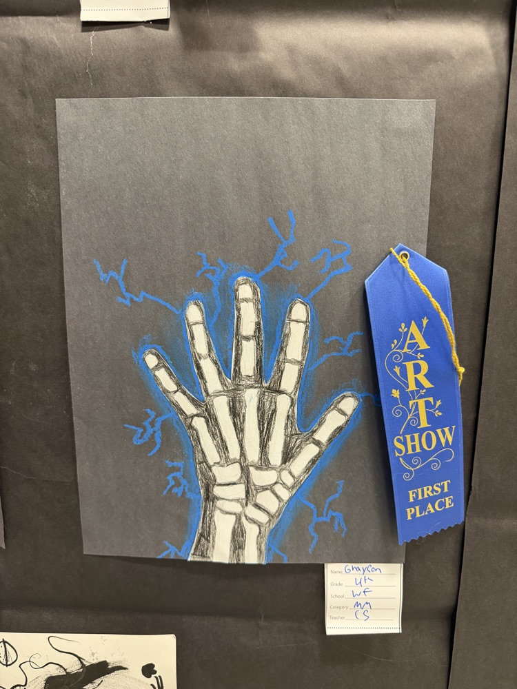 first place winners at the district art show