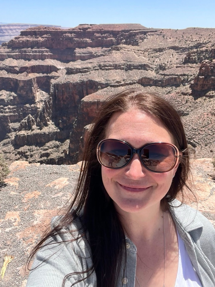woman at Grand Canyon