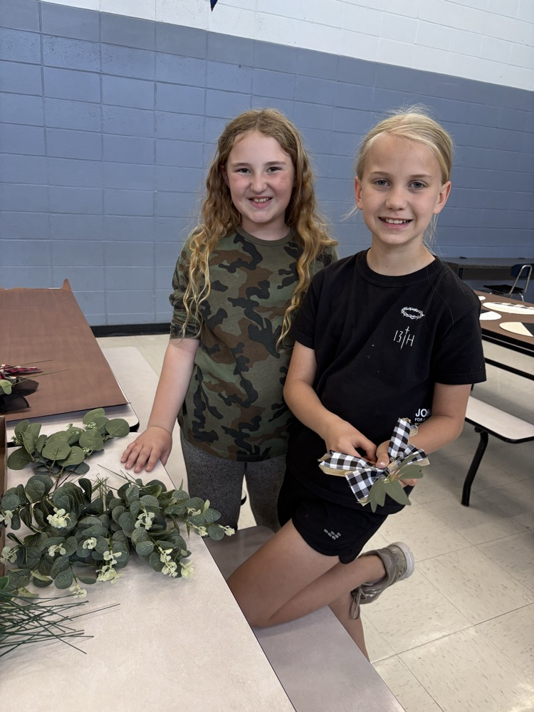 students making gifts