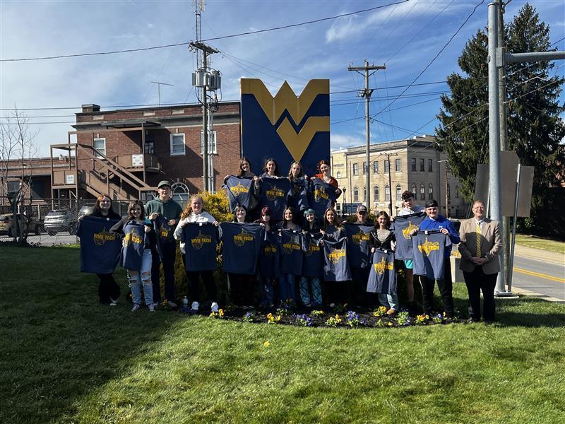 MT students showing off the swag won playing Tech trivia!