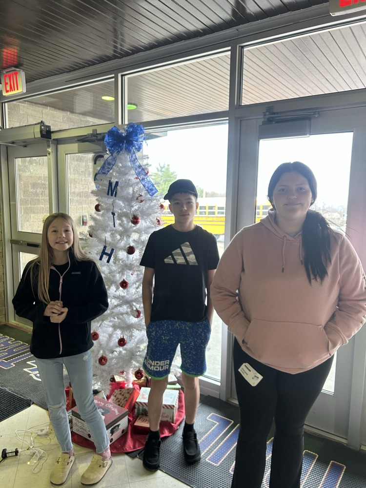 Mia Critchley, Parker McVey, and Chrysty Riffle  