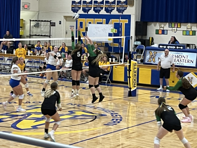 varsity volleyball at CNE 