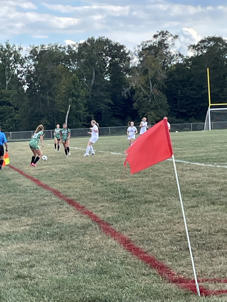 Lady rockets lead