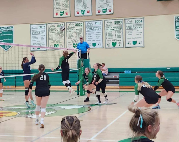Varsity lady Rocket at Home versus Blanchester