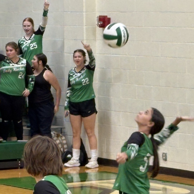 Rockets serve an ace