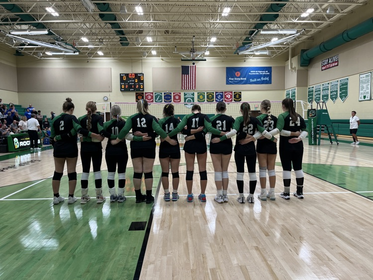 Varsity Lady Rockets volleyball versus Manchester
