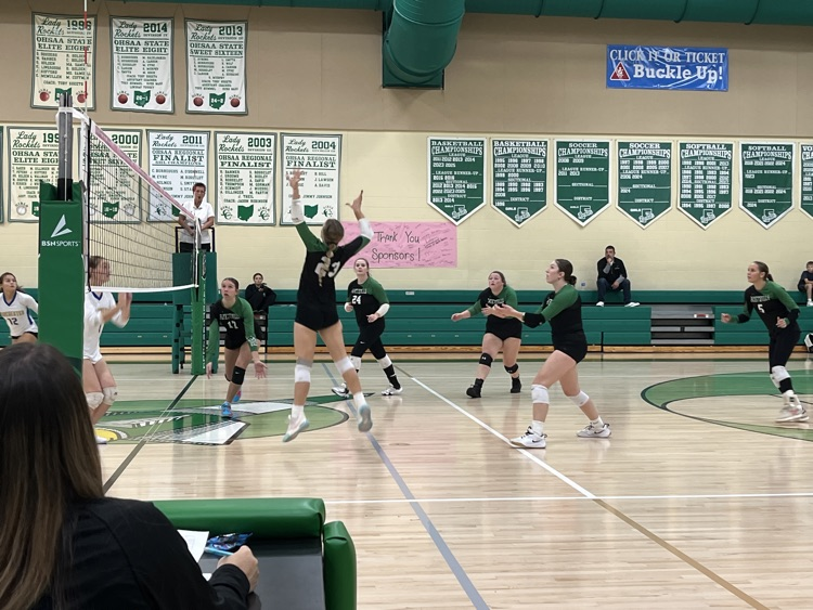 Varsity Lady Rockets volleyball versus Manchester