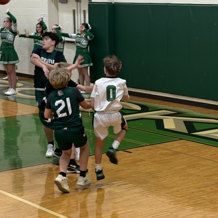 Rockets drive the lane