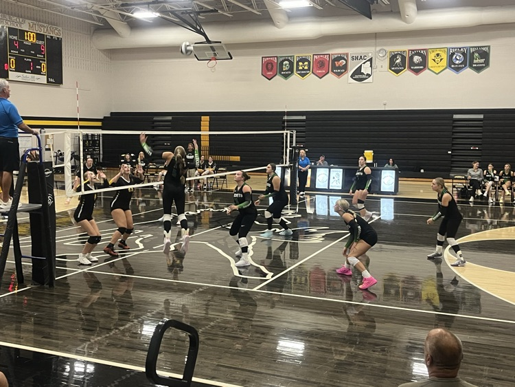 varsity Lady Rockets at Lynchburg
