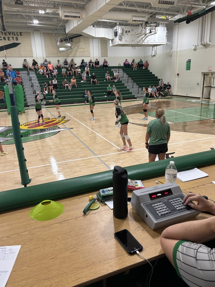 Lady rocket volleyball