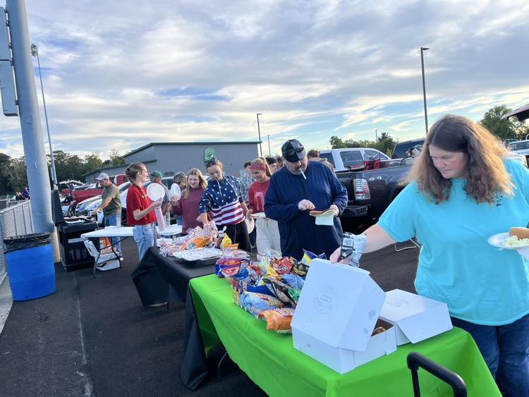 class of 2027 senior tailgate night