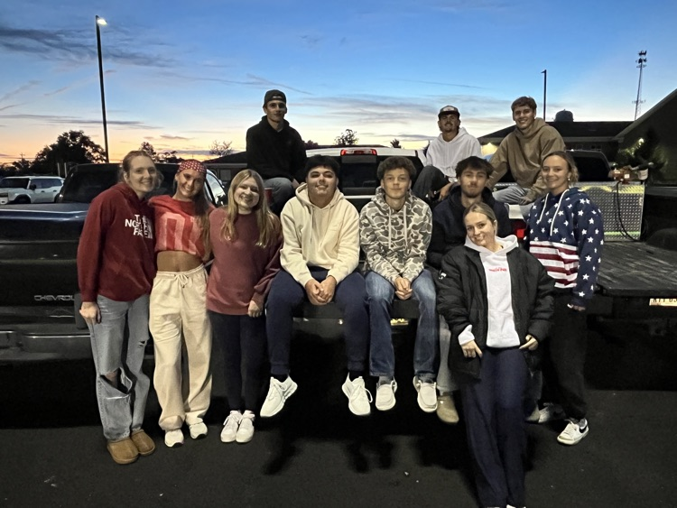 class of 2027 senior tailgate night
