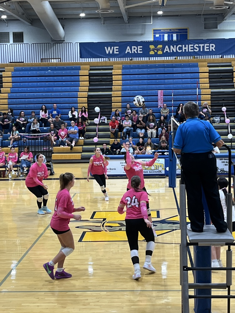 varsity volleyball at Manchester