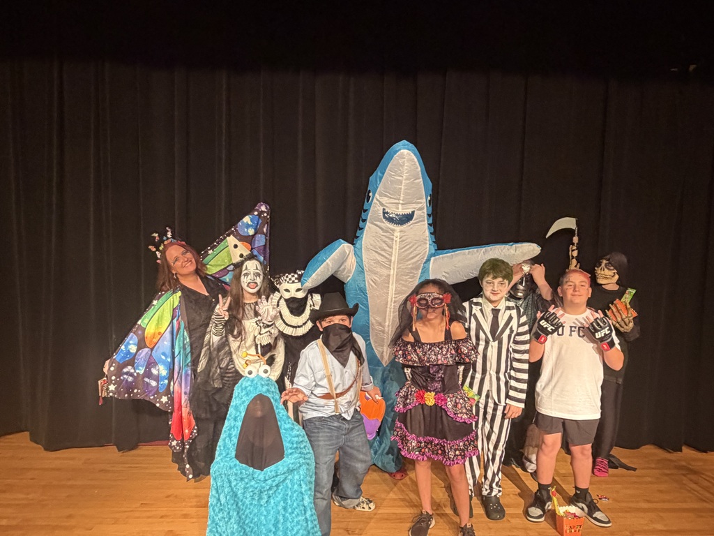 Costumes 