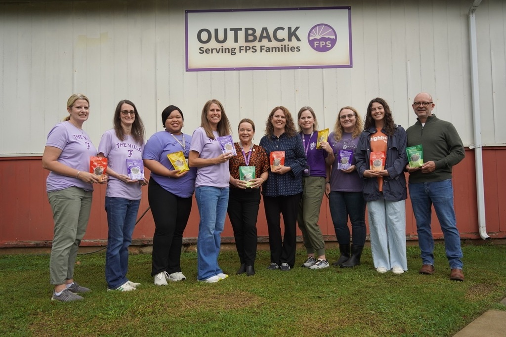 FPS Outback Food Pantry get a donation from Neighborly Food Co.