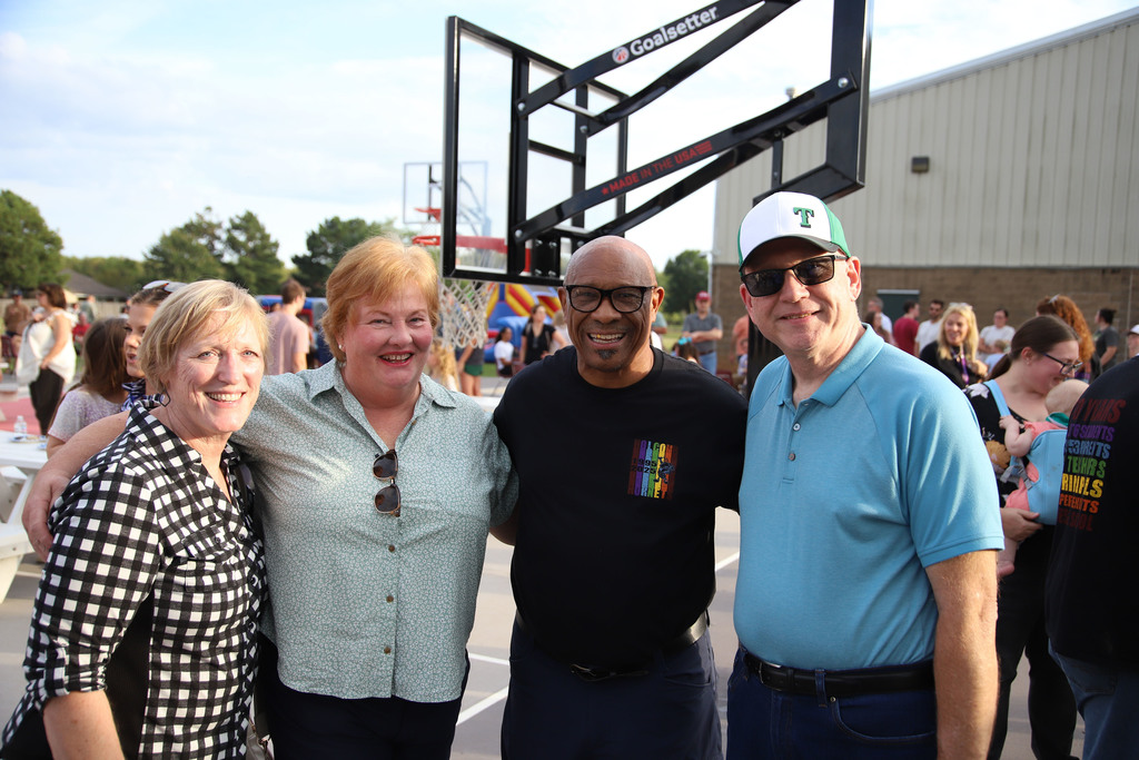 Holcomb Elementary 30 year Birthday Party!